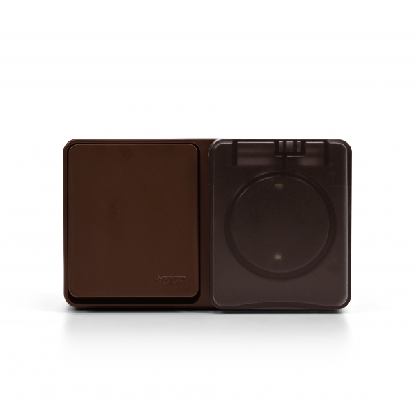ATLASDESIGN PROFI IP54 О/У БЛОК: РОЗЕТКА с заземл. со шт., 16А, ВЫКЛЮЧАТЕЛЬ 1-клав., 10АХ, КОРИЧНЕВЫЙ